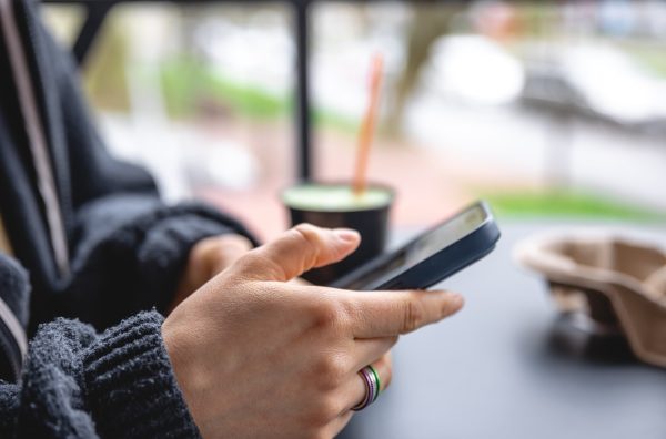 A Google Play visszaállítása a telefonon lépésről lépésre